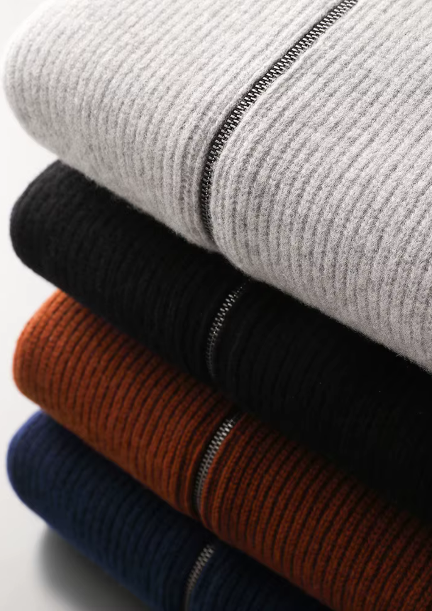 MERINO RIBBED VEST