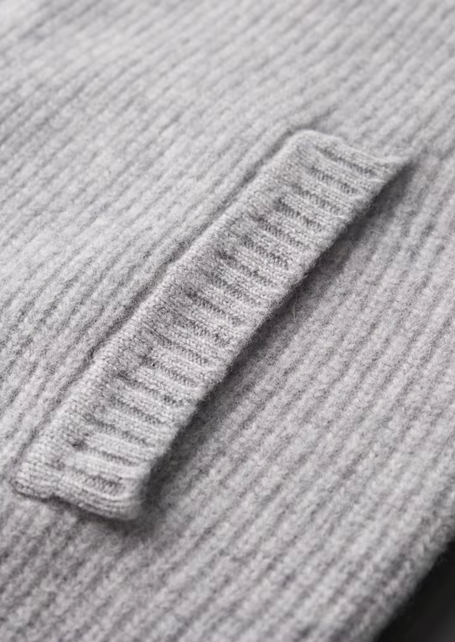 MERINO RIBBED VEST