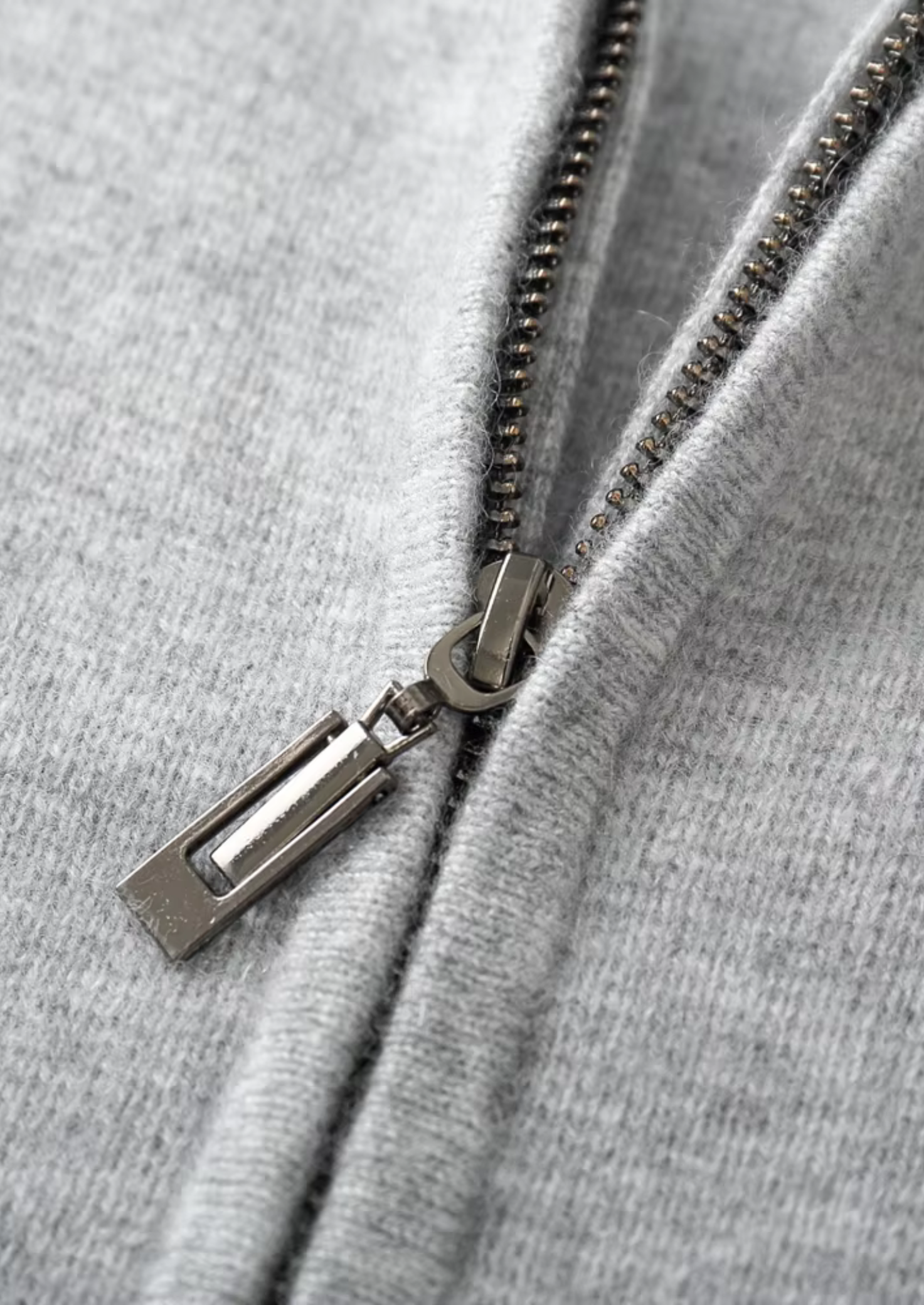 MERINO ZIPPER VEST