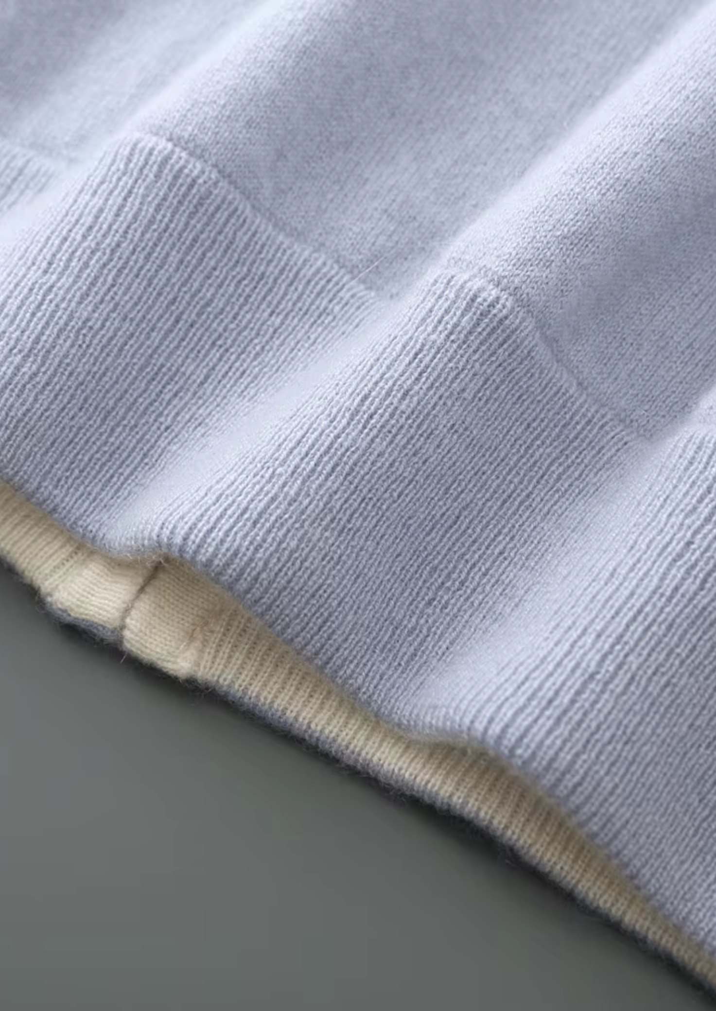 MERINO ZIPPER VEST